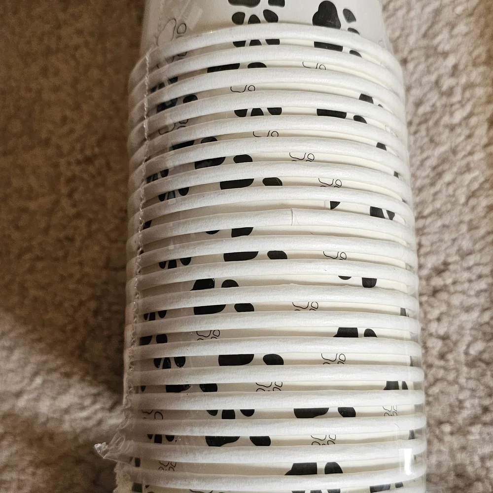 Amazon Paw Print Disposable Tableware Set - Black and White